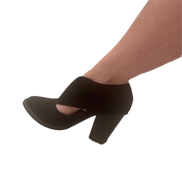 Jeffrey Campbell Black suede ankle boots Size 7.5 - Picture 7 of 7